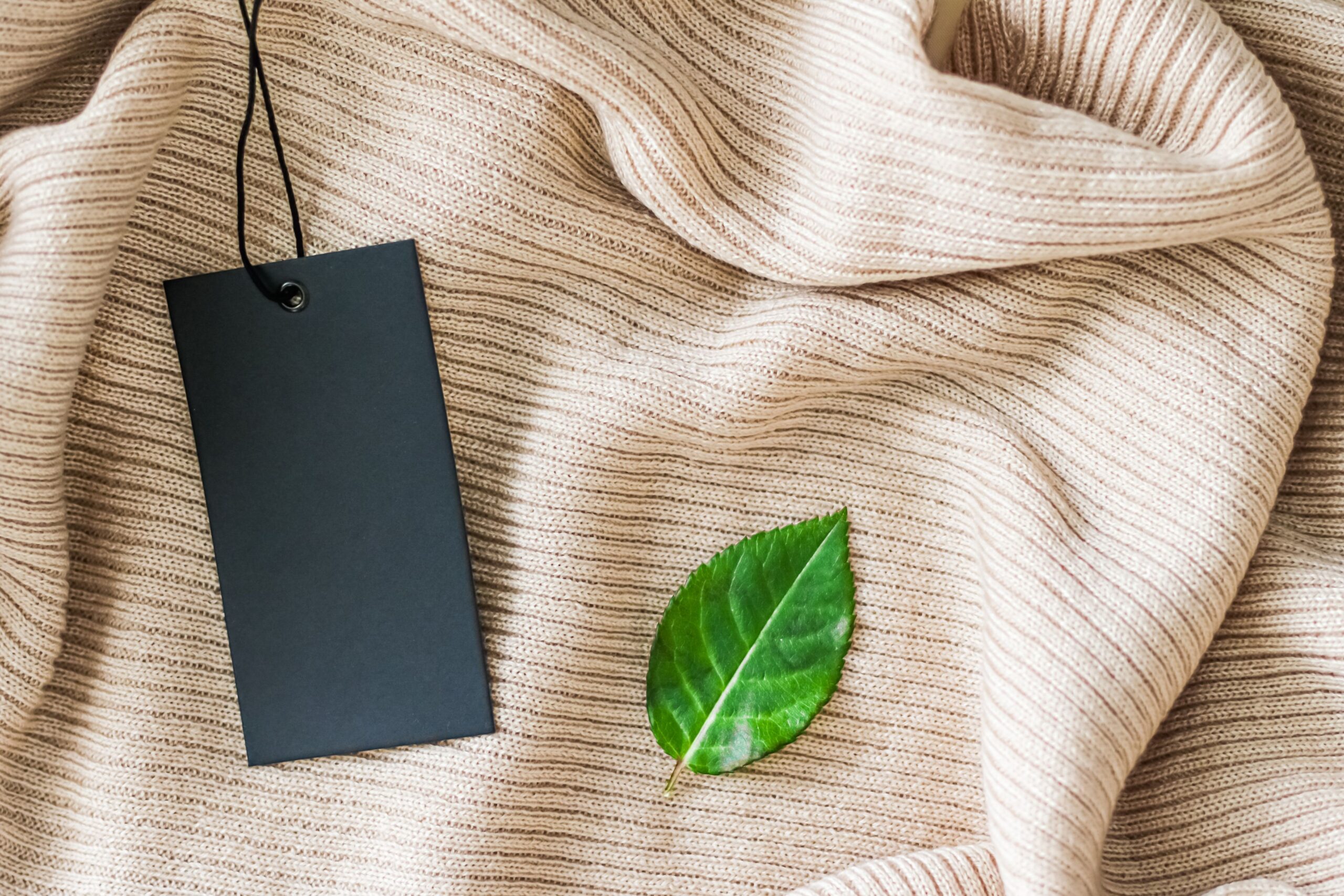 _ Fall Fashion Trends in Dubai Sustainable Style for Cooler Weather