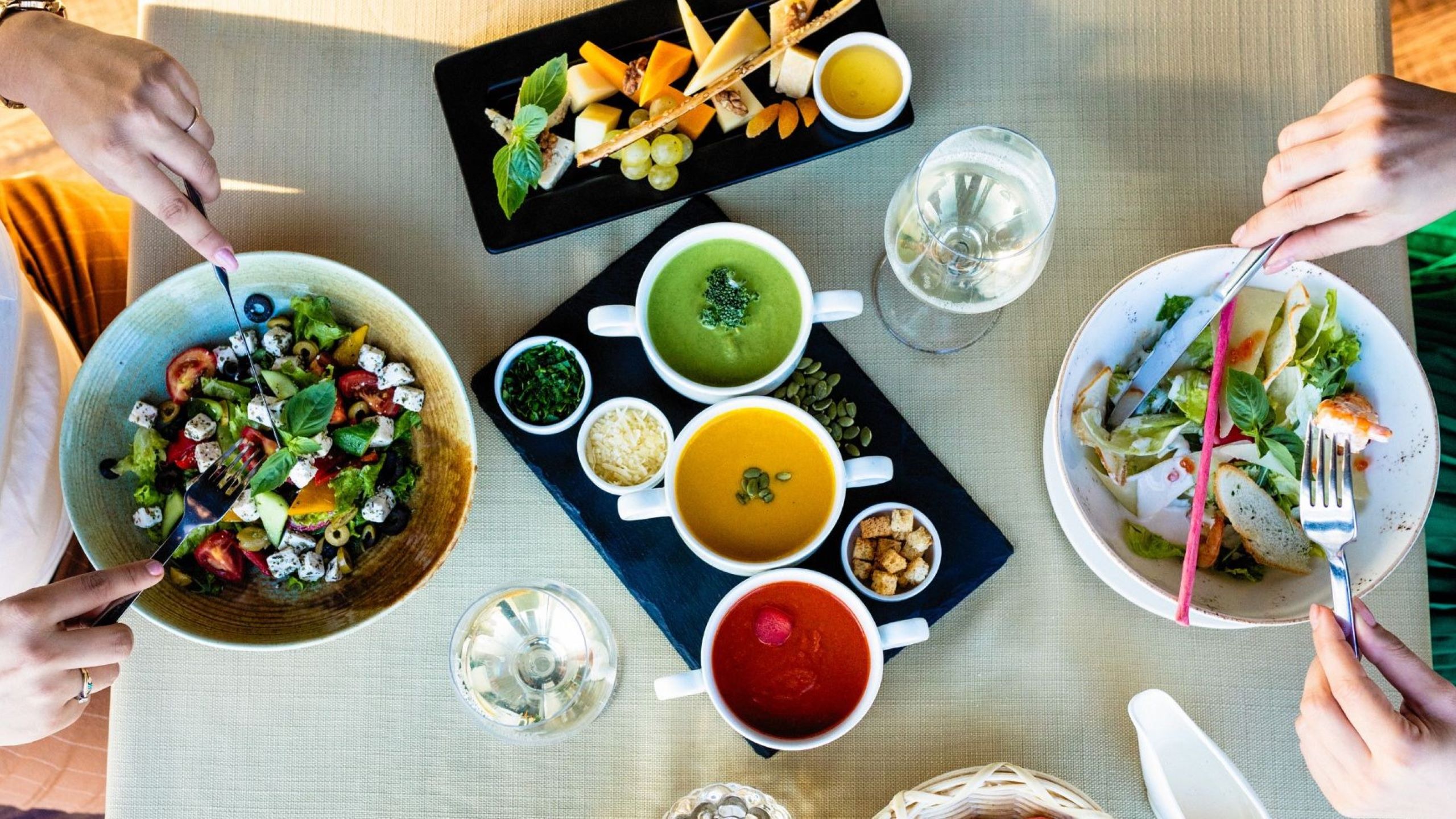 Colorful healthy gluten-free bowl at Dubai restaurant gluten-free restaurants healthy menu celiac safe